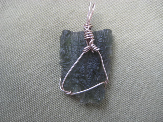 Moldavite Pendant transformation, rapid spiritual evolution,  chakra activation, cleansing, protection, increased incidence of synchronicities  1559